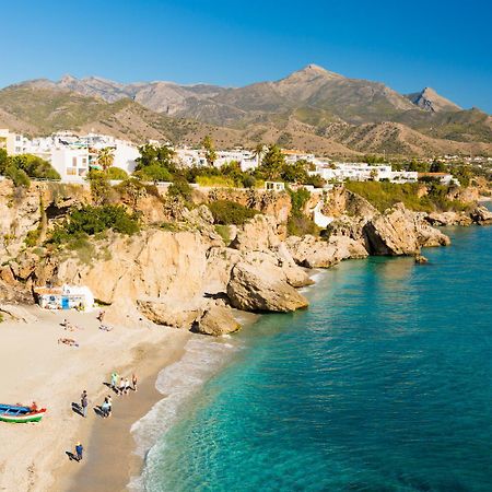 Villa Loli Imaroga One Nerja Bagian luar foto